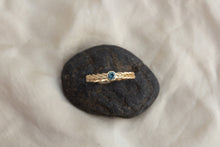 Load image into Gallery viewer, Kismet Solitaire | Montana Sapphire