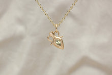 Load image into Gallery viewer, PETITE ENGRAVED AMPHORA CHARM | Green Sapphire