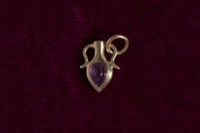 Load image into Gallery viewer, AMPHORA PENDANT | pink sapphire cabochon