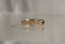 Load image into Gallery viewer, Diamondback Ouroboros | Bi-color Sapphire | size 6.5