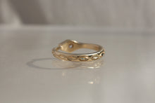 Load image into Gallery viewer, Diamondback Ouroboros | Diamond | size 6.25