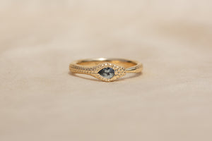 Ouroboros | pear blue sapphire | size 6