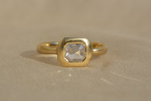 Load image into Gallery viewer, Step Emerald Diamond Solitare