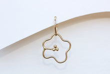 Load image into Gallery viewer, mini bloom earring | 14k gold